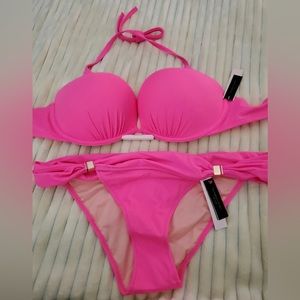 #204. Victoria’s Secret Bali bombshell bikini set NWT